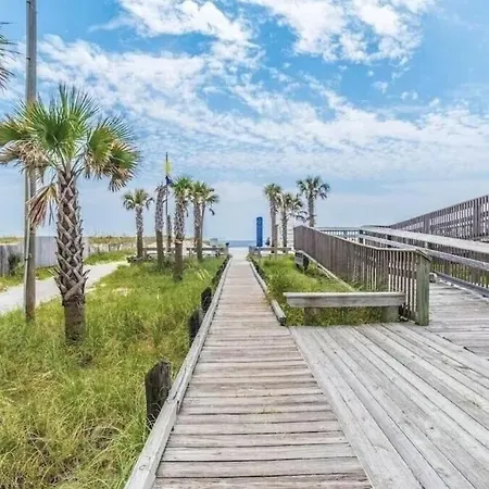 Ocean Breeze - Beautiful Condo & Pet Friendly